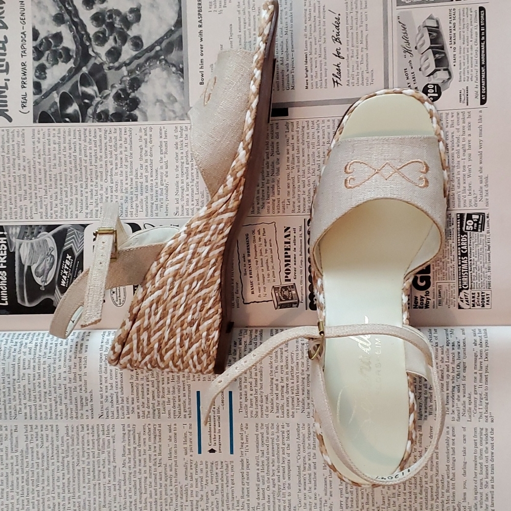 NWOT Vintage espadrills